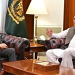 پشاور میں 19 سال بعد کرکٹ کا بڑا میچ، سیلاب متاثرین کی امداد کے لیے فنڈز اکٹھا کیا جائے گا